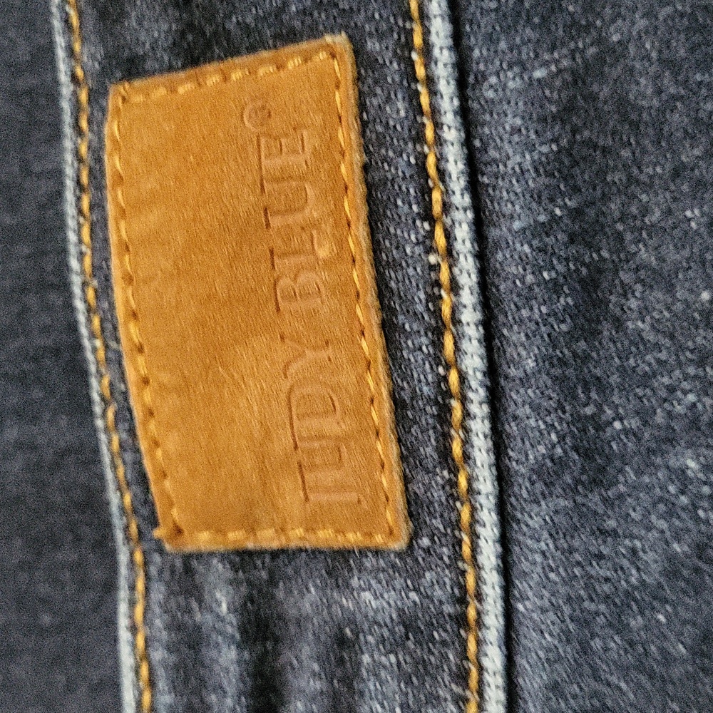 Judy Blue Jeans - Picture 9 of 11